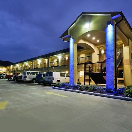 Americas Best Value Inn Lake Charles Interstate 210 Zewnętrze zdjęcie