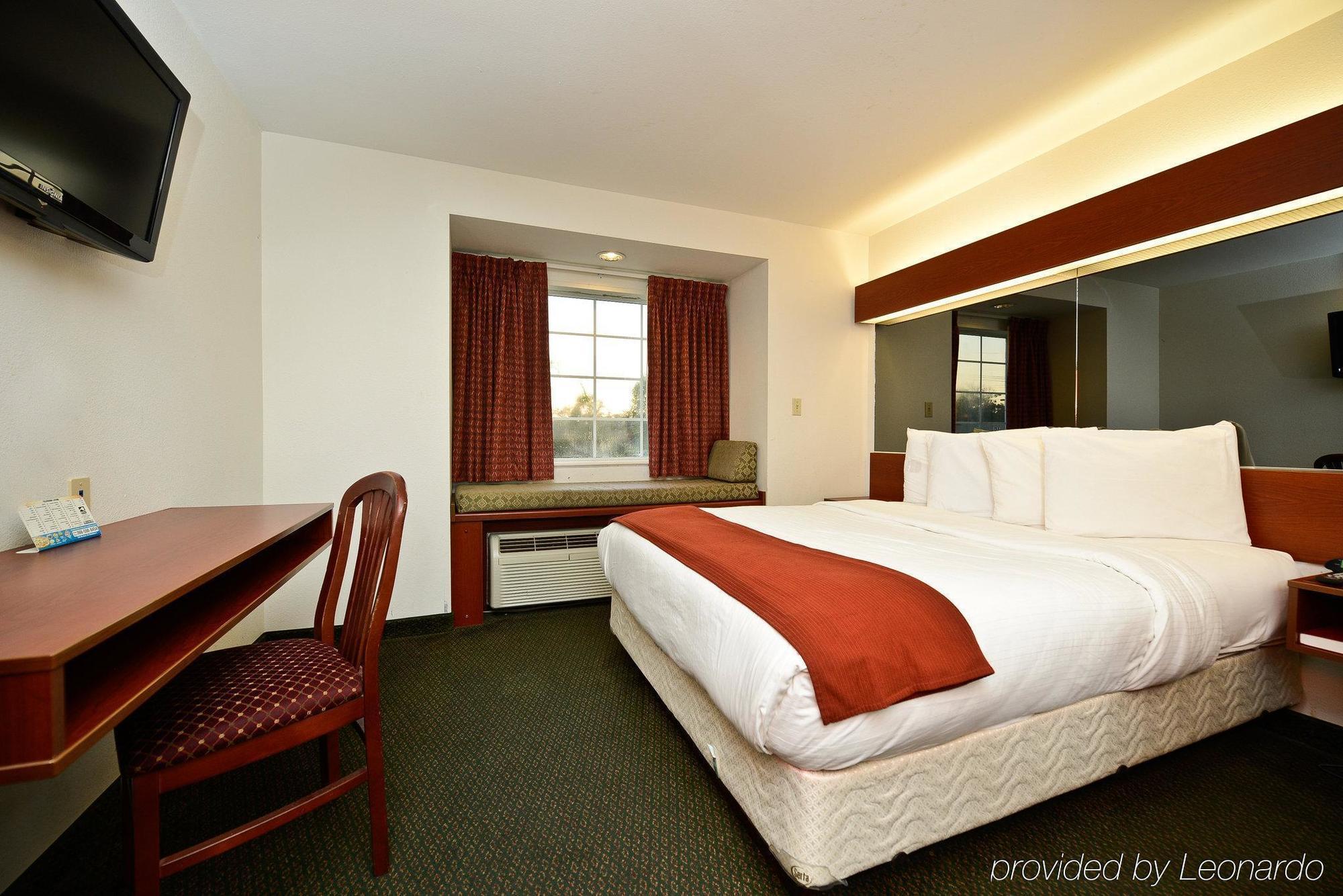 Americas Best Value Inn Lake Charles Interstate 210 Zewnętrze zdjęcie