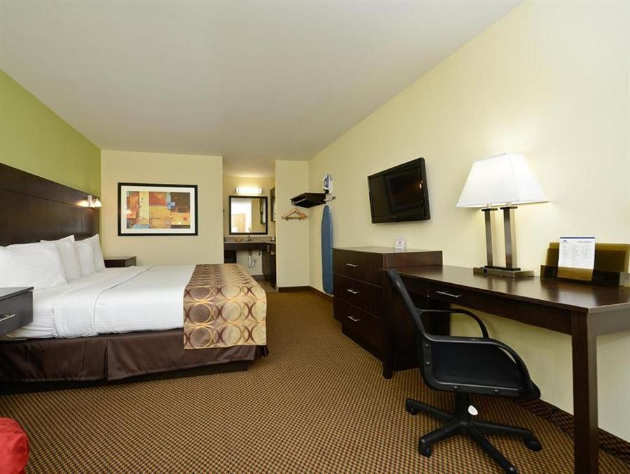 Americas Best Value Inn Lake Charles Interstate 210 Zewnętrze zdjęcie